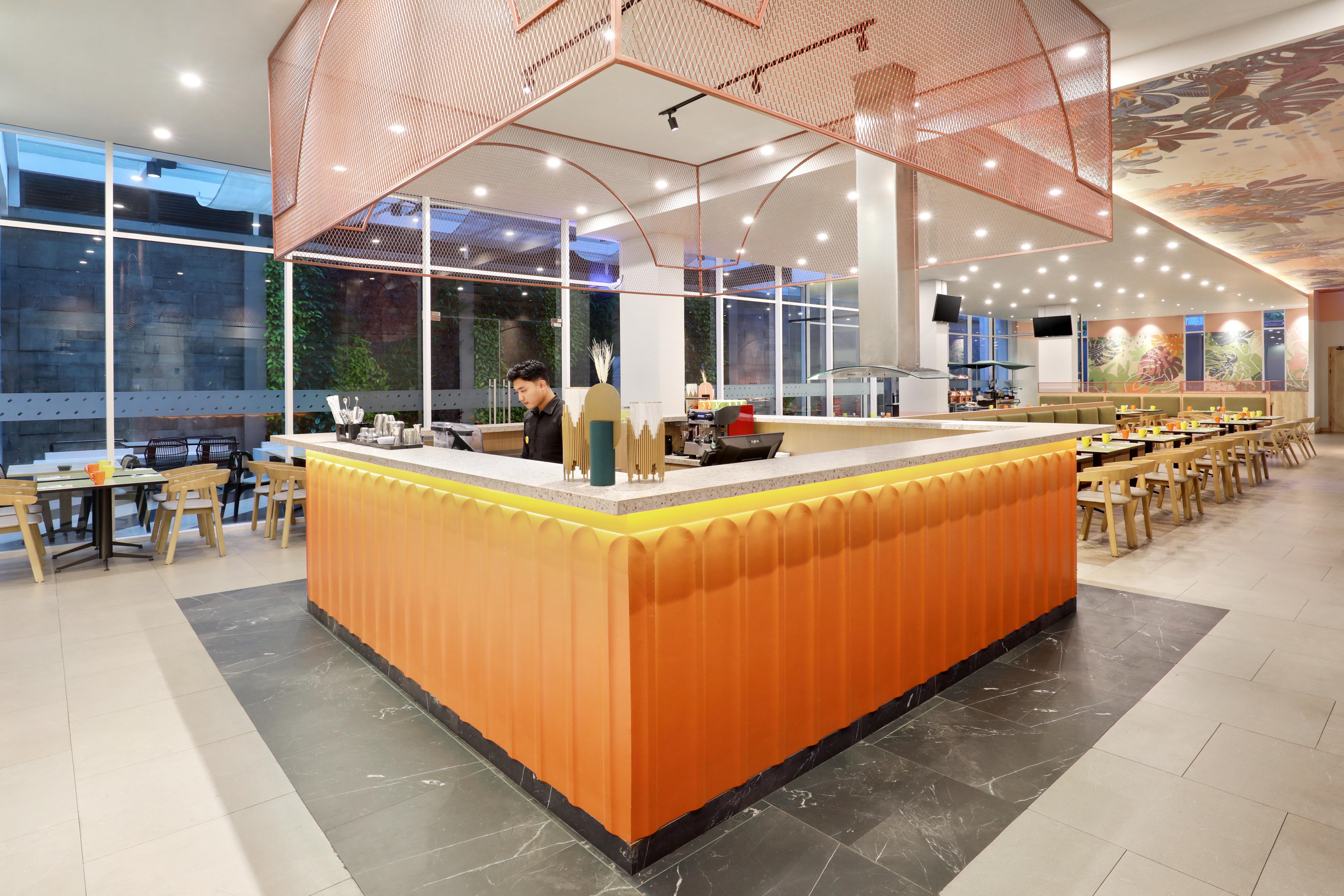 Отель Ibis Styles Bogor Pajajaran Экстерьер фото